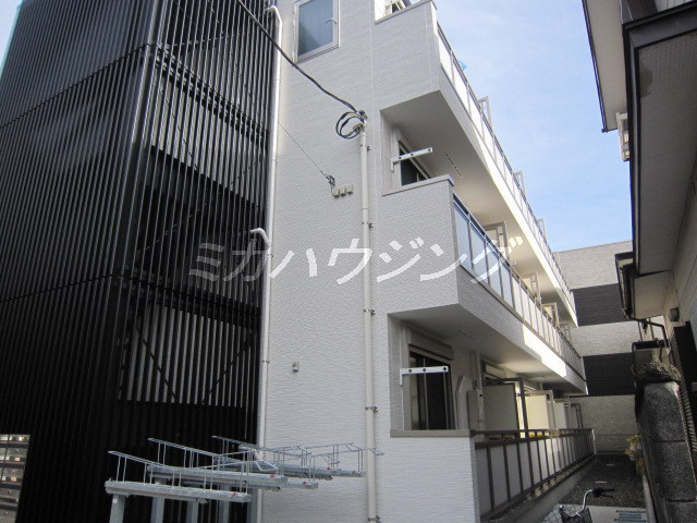 小田急相模原駅 徒歩8分 構造:重量鉄骨造