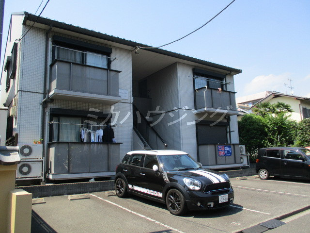 小田急相模原駅 徒歩7分 構造:軽量鉄骨造