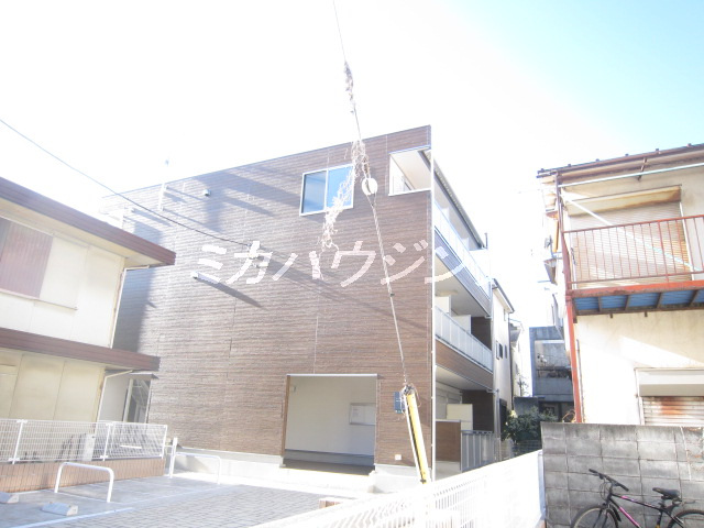 uECASAI_TK